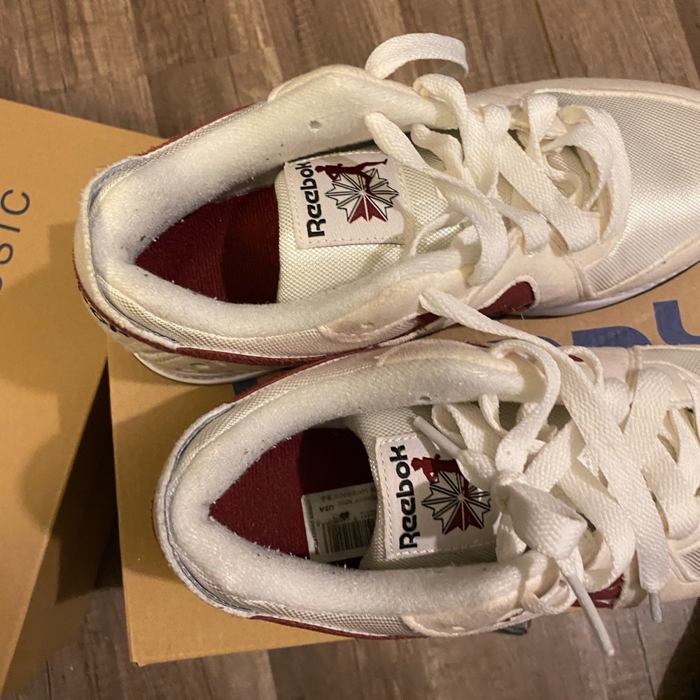 7/10 Reebok GS 5.5 - Picture 3 of 5